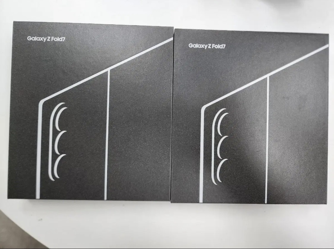 급하게  필요.했는데 고맙읍니다...